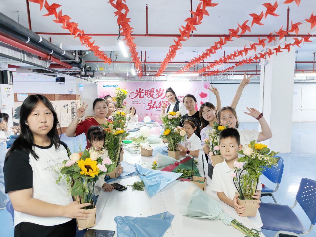 8 1024x768 - DBG Mother's Day Theme Activity Warm Review